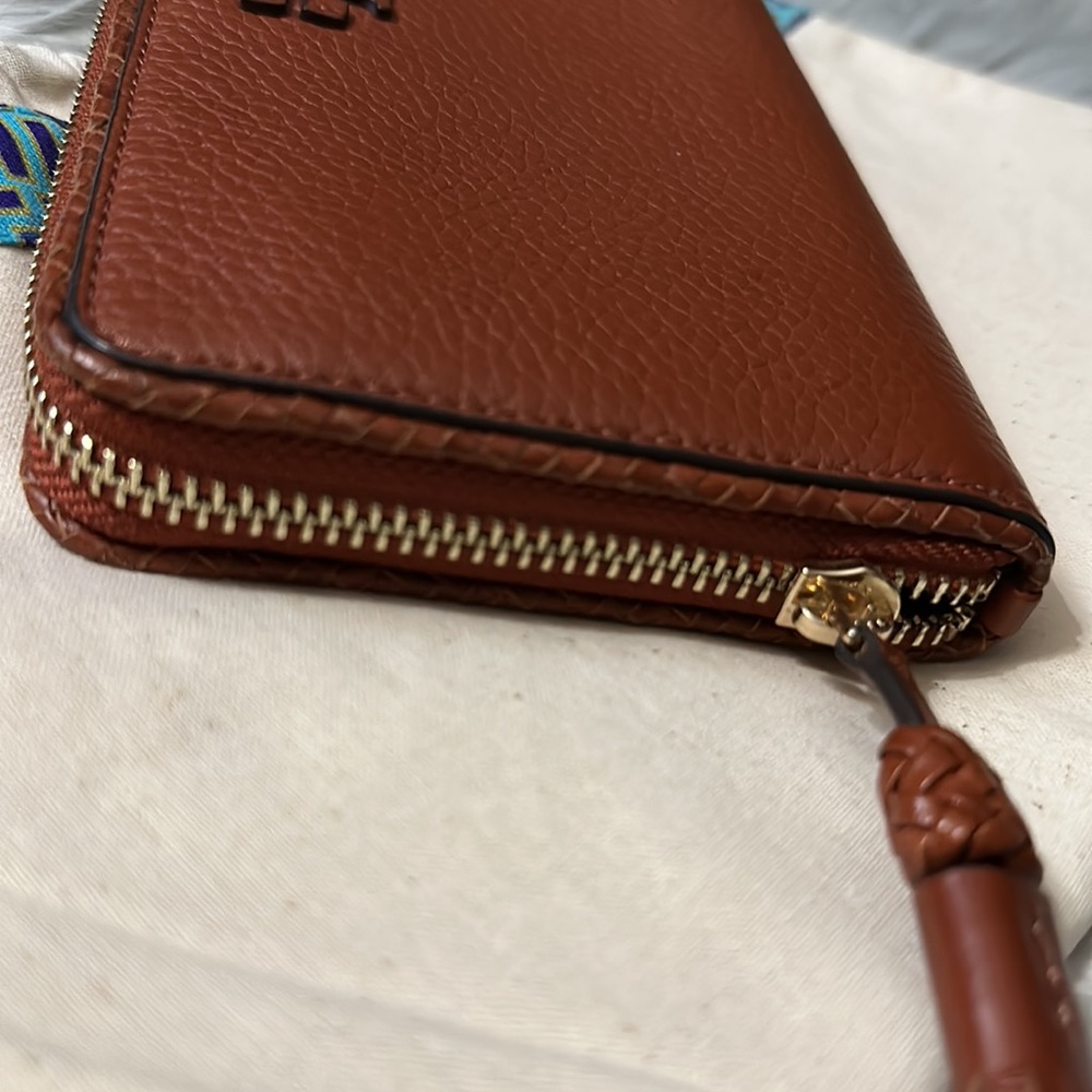 Tory Burch wallet with dust bag and shopping bag - Picture 5 of 14